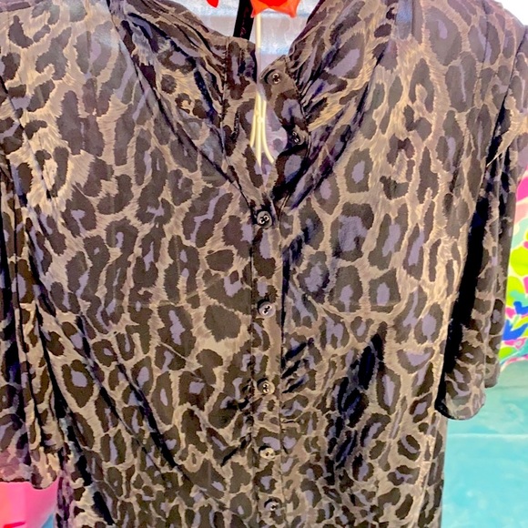 BCBGMaxazria silk animal print gray & black top - Picture 2 of 8